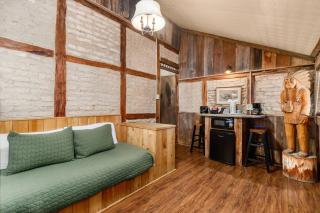 #4 The Judge's Chamber at Garrison in Gruene - New Braunfels - 5