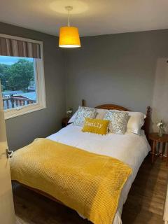 180 River View Cabin - Caeathro - 2