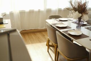 3BR in China Town, Rare to find 2 mins from MRT train - 2