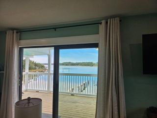 Pensacola Waterfront Retreat - Pensacola - 1