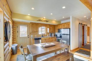 Garden City Cabin about 6 Mi to Bear Lake State Park! - 3