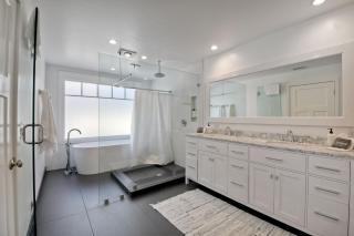 Luxury Ocean Views - 6 BR Home - Steps to Sand - Carlsbad - 4