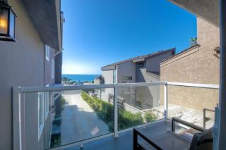 Luxury Ocean Views - 6 BR Home - Steps to Sand - 3