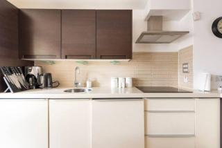 Super Central beautiful Three Bedroom - London - 5