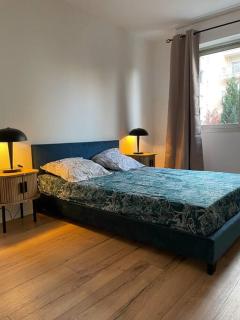 Le Militaire - Proche de Paris - 332B - Suresnes - 7