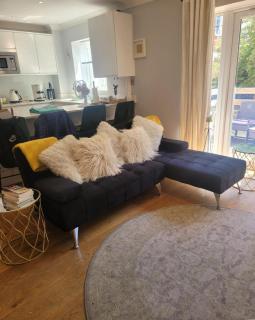 Three Bedroom Apartment by Beautiful Park - Londra - 3