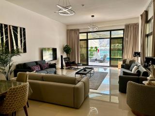 Al Dana Sea View Villa - 5