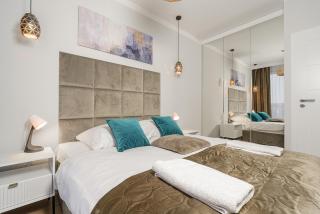1bed Apartment with Gym - P&O - Warschau - 8