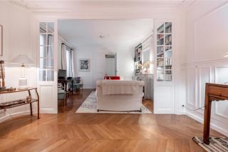 Veeve - Mindful Enlightenment - París - 9