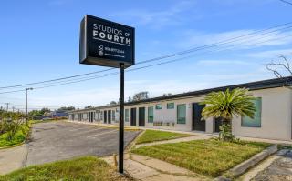 Studios on Fourth - McAllen - 3
