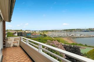 3-bedroom terrace house with incredible sea views - 2