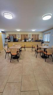 Days Inn by Wyndham Sheridan - Sheridan - 4