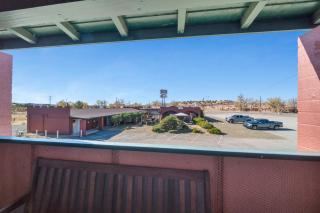 Canyon's Edge Route 66 Motel - Ash Fork - 2