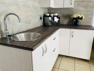 Private room in Rustenburg - Rustenburg - 1
