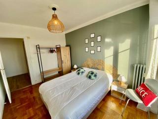 Nice 2P Vue Mer- 5min plage, Terrasse, AC, Parking - 4