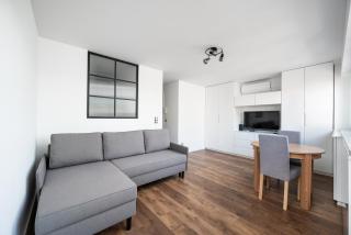 Metro Racławicka Chic Studio by BookingHost - Varsovia - 0