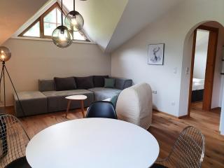 Alpenflair Apartment mit Bergblick - inkl Parkplatz #7 - Innsbruck - 8