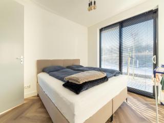 Family villa on the water near Harderwijk - 9