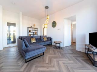 Family villa on the water near Harderwijk - 7