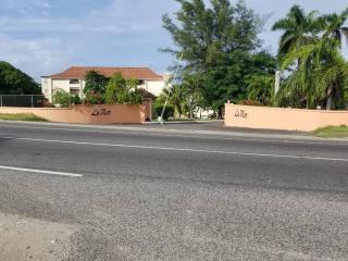 Tower Isles Condo with sea views - St Mary - 1