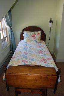 Follansbee Inn - North Sutton - 5
