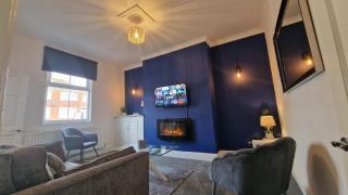 Cosy home perfect for families and contractors with free parking - 6