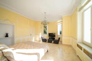 REF 1981 - Cannes Center - Particular town house for rent - 1