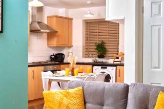 3 Beds Apt - Family & Work Stays - FREE Parking - Monthly Offers! - Headingley - 1