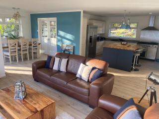 the waterside - carrick castle - loch goil - 6