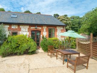 2 Bed in Merstone IC094 - - 3