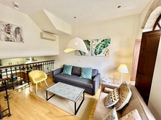 Charming 2 Bedroom Apartment at Sevilla City Center By OCityzen - Sevilla - 9