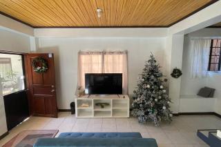 House at the End: WIFI55 inch Smart TV and Nature - 6
