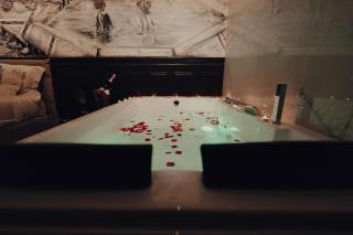 Mirror Suite Roma Jacuzzi Colosseo Monti - 4