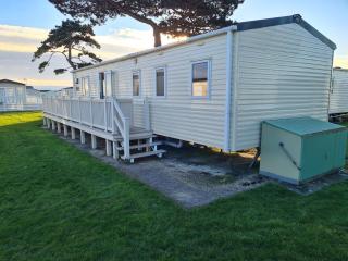 Hoburne Naish CS129 - New Milton - 2