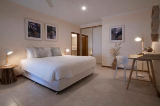 Latitude 17 - Suite 2 - South Mission Beach - 2