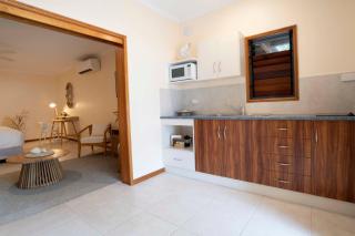 Latitude 17 - Suite 2 - South Mission Beach - 3