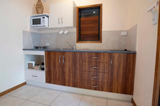 Latitude 17 - Suite 3 - South Mission Beach - 7