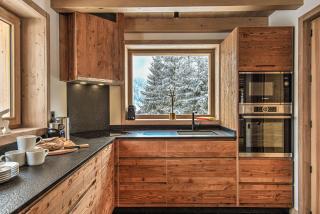 Chalet Belle des Neiges - Alpes Travel - Sleeps 9 - 2