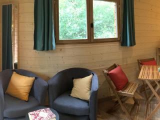 Évasion romantique en roulotte autonome avec confort moderne en pleine nature - FR-1-591-552 - 7