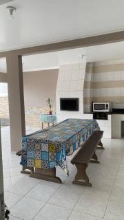Casa de praia bem localizada e com amplo espaço, próxima a cidade de Balneário Camboriú - Itapema - 7