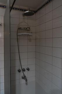 ArquiArts - Hermosa casa para 16p con pileta y jacuzzi - Godoy Cruz - 3