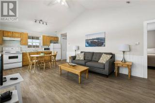 Beachside Cottage w/beach access - Aboiteau Beach - 2