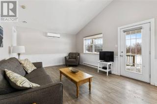 Beachside Cottage w/beach access - Aboiteau Beach - 3