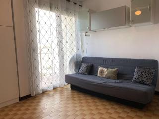 Beau studio rénové 2 pers, climatisé, proche thermes, Parc Charles de Gaulle, balcon, 2 étoiles - FR-1-553-240 - Balaruc-les-Bains - 4