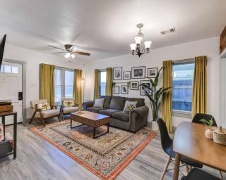 La Casa Azúl • 5 minutes from The Pearl! - San Antonio - 4