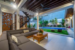 Villa Lebah - Tranquil Paradise of 3 bedroom Heart of Seminyak - Seminyak - 8