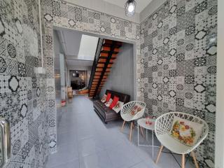 Villa di Kota Batu dengan Private Pool - 9