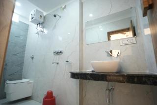 Hotel Shanti International - 1