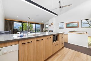 Stockyards 3 - Jindabyne Luxury Townhouse - 6