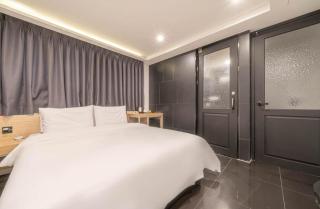 H Moment Hotel Yeonsan - Busan - 6